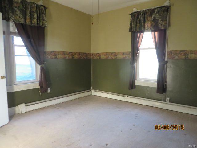 105 East Prairie Street Camp Point, IL 62320 - Photo 9 of 25 Gallery Image 9