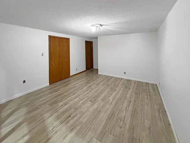 $264,000 | 2208 5th Avenue Southeast, Willmar, MN 56201