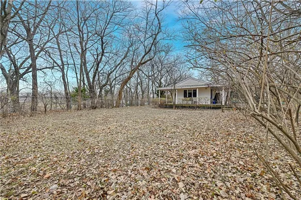 $280,000 | 7710 West 87th Street, Overland Park, KS 66212
