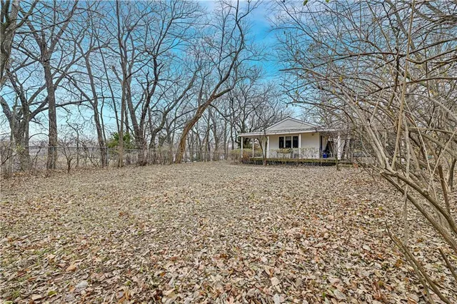 $280,000 | 7710 West 87th Street, Overland Park, KS 66212