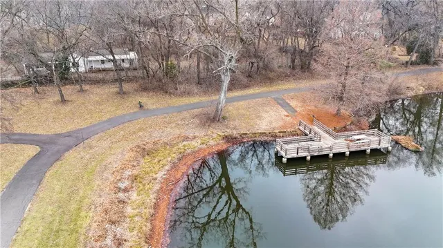 $280,000 | 7710 West 87th Street, Overland Park, KS 66212