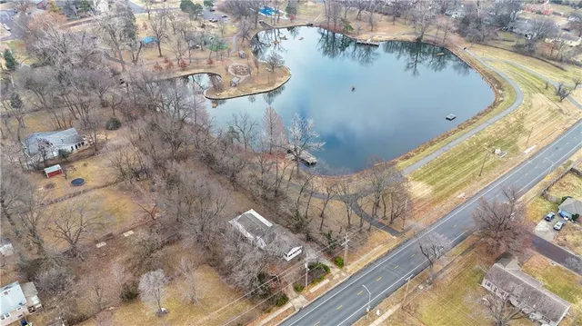 $280,000 | 7710 West 87th Street, Overland Park, KS 66212