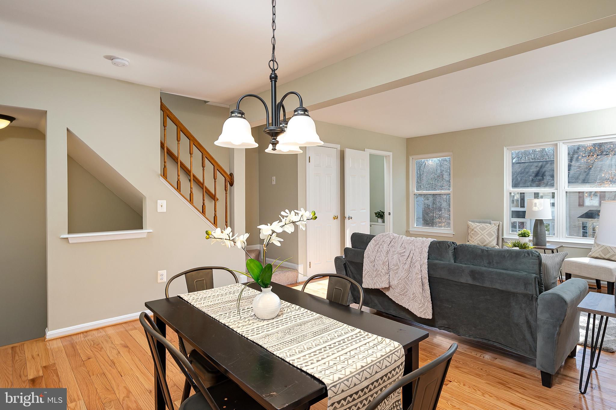 1128 Ingate Road Baltimore, MD 21227 - Photo 15 of 39 Dining Living Room (alt view)