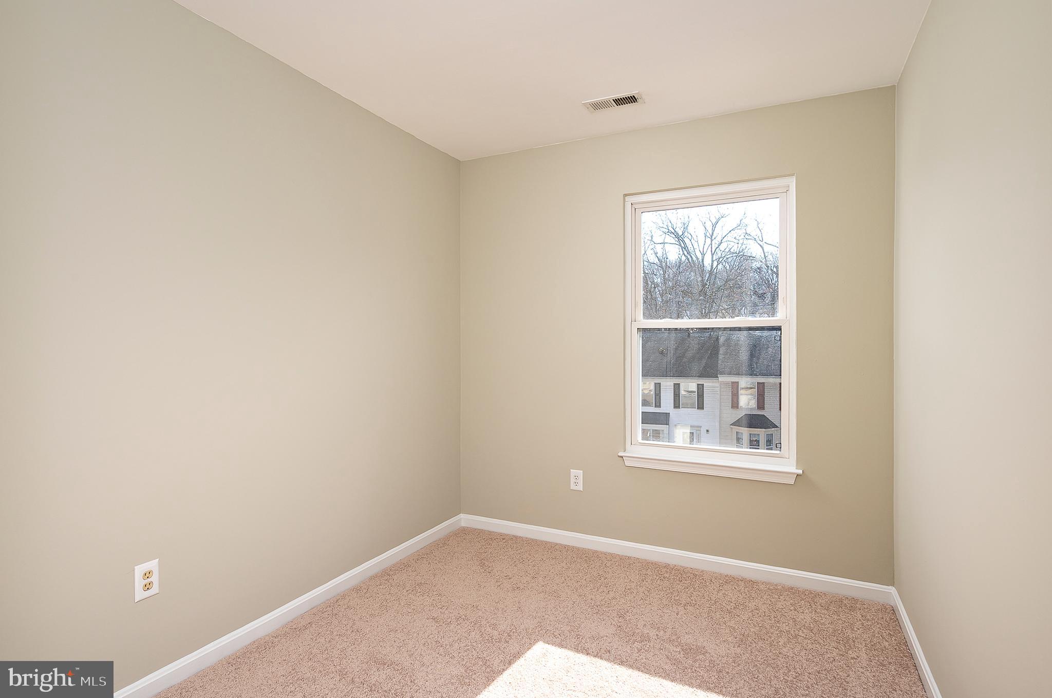 1128 Ingate Road Baltimore, MD 21227 - Photo 26 of 39 Bedroom 2