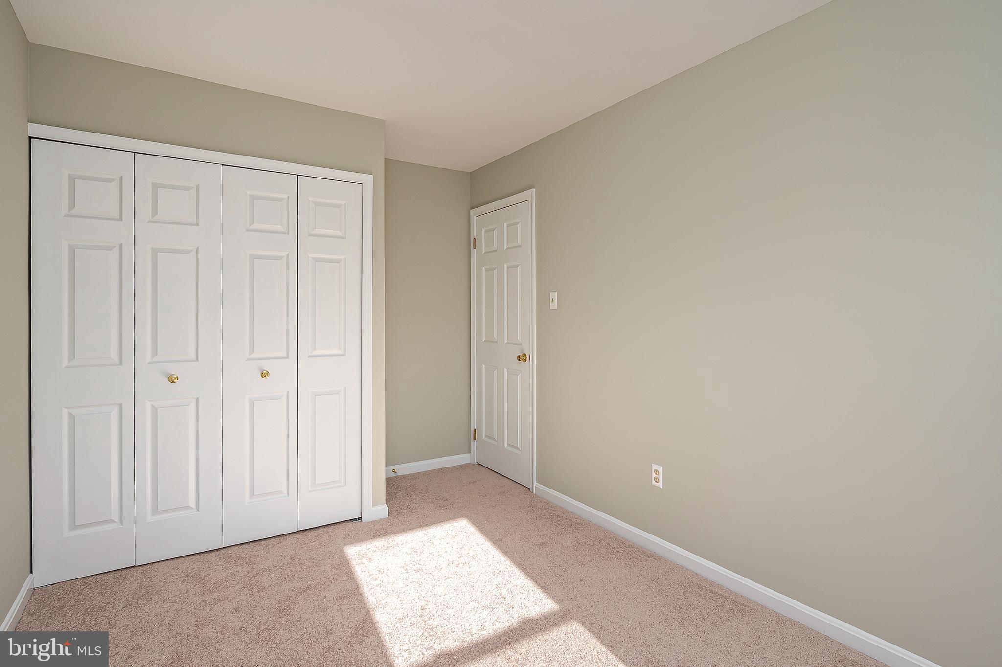 1128 Ingate Road Baltimore, MD 21227 - Photo 31 of 39 Bedroom 3 (alt view)
