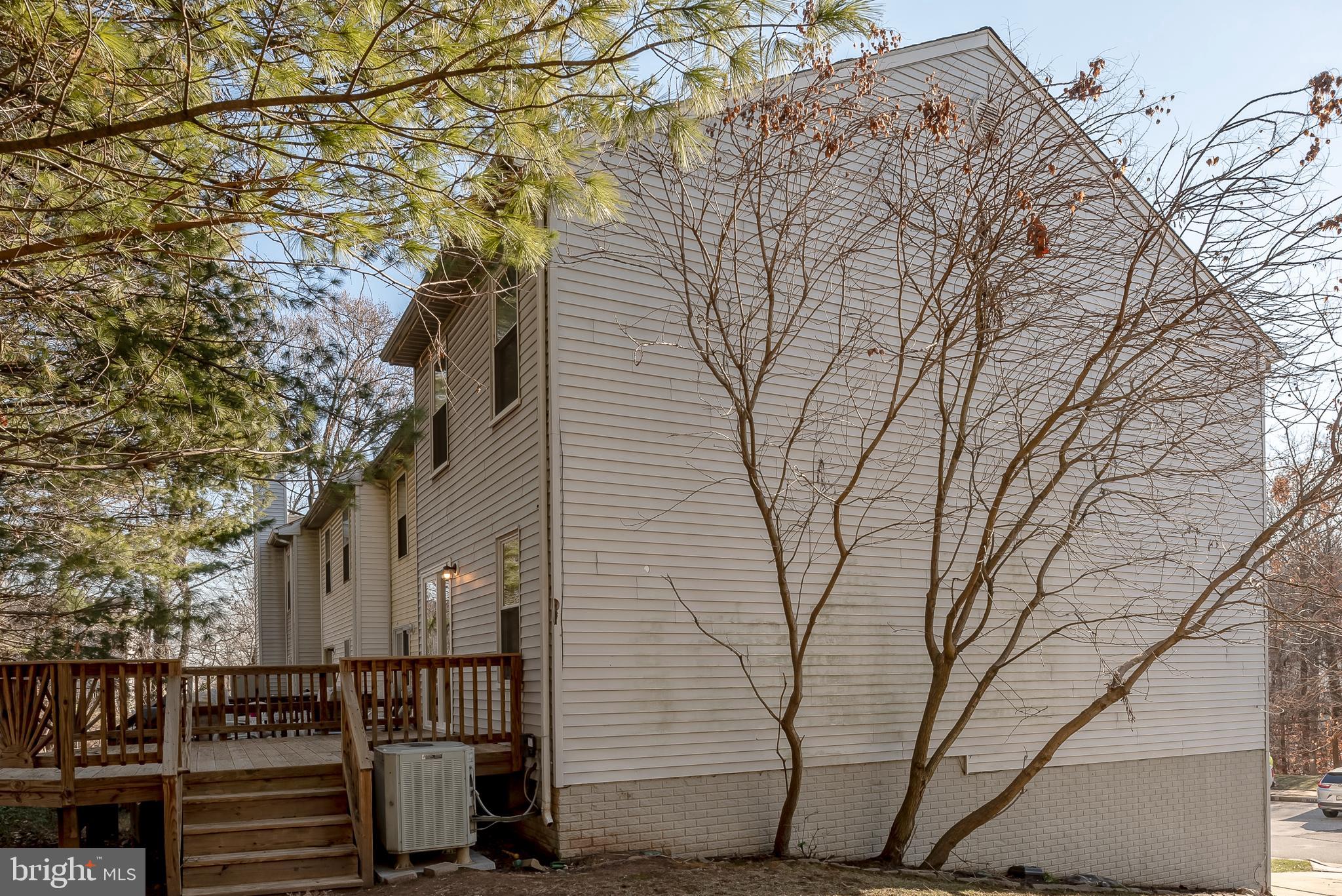 1128 Ingate Road Baltimore, MD 21227 - Photo 34 of 39 Exterior Back and Side