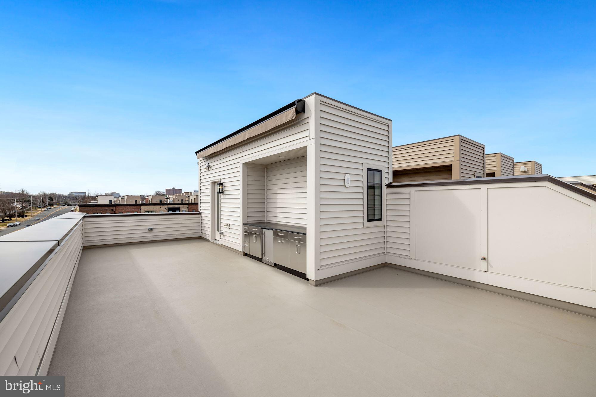 1720 Anderson Road McLean, VA 22102 - Photo 11 of 18 Rooftop Terrace