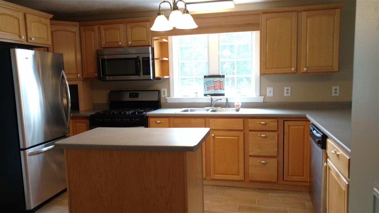 54 A N Road Kingston, NH 03848 - Photo 6 of 40