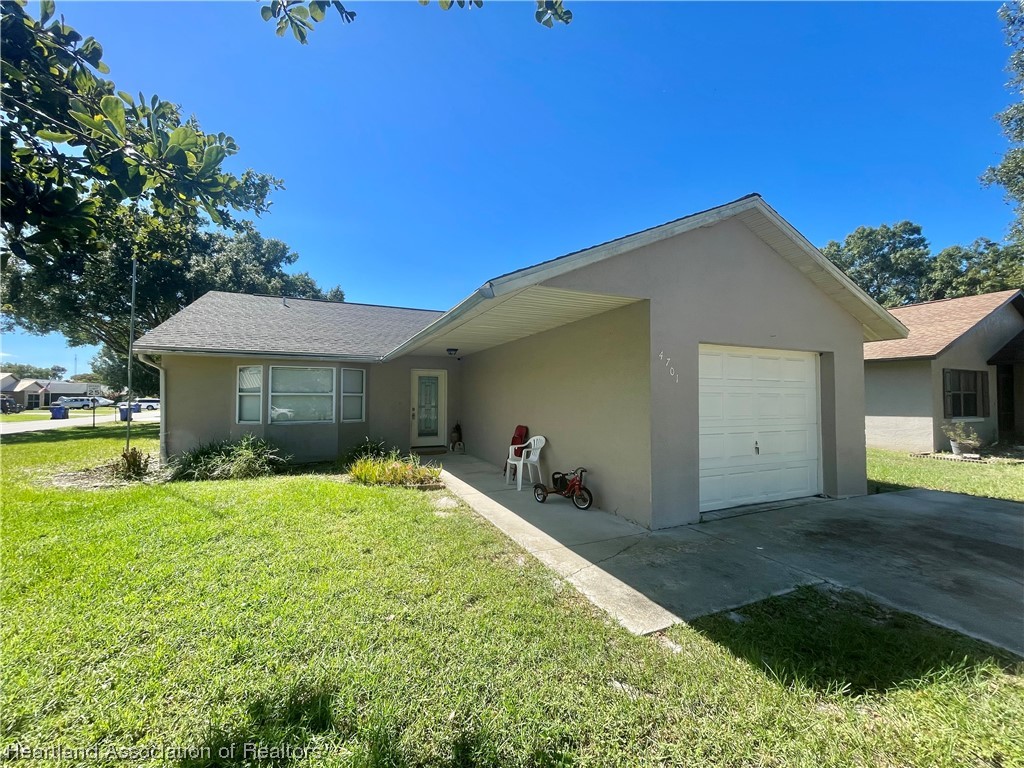 4701 Golfview Road Sebring, FL 33875 - Photo 1 of 23 Gallery Image 1