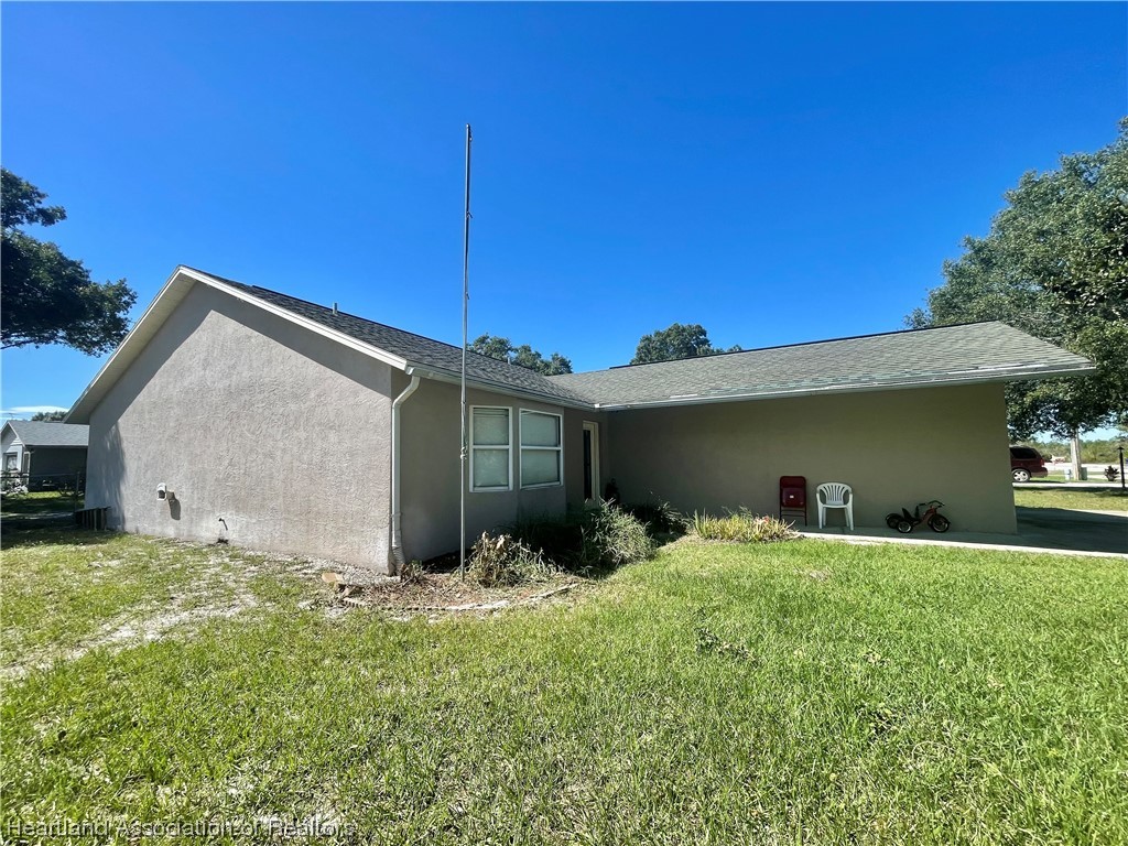 4701 Golfview Road Sebring, FL 33875 - Photo 3 of 23 Gallery Image 3