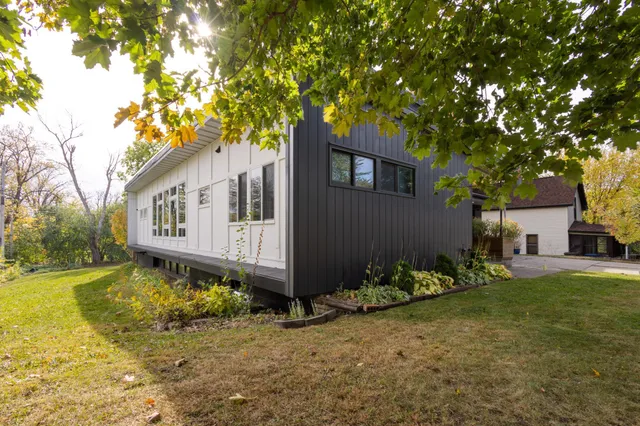 $315,000 | 635 West Summit Avenue, Fergus Falls, MN 56537