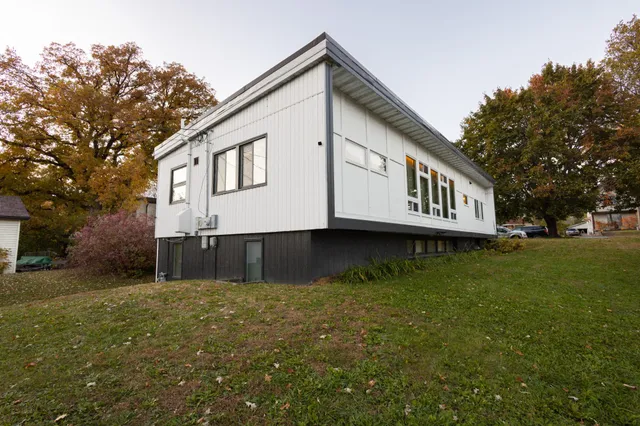 $315,000 | 635 West Summit Avenue, Fergus Falls, MN 56537