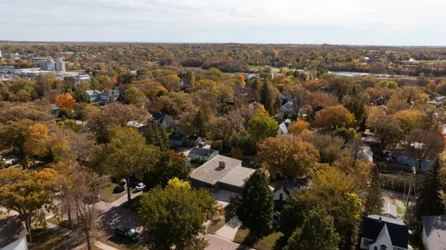 $315,000 | 635 West Summit Avenue, Fergus Falls, MN 56537