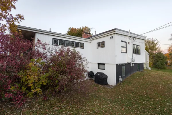 $310,000 | 635 West Summit Avenue, Fergus Falls, MN 56537