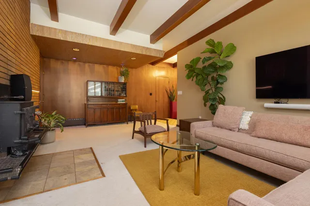 $315,000 | 635 West Summit Avenue, Fergus Falls, MN 56537