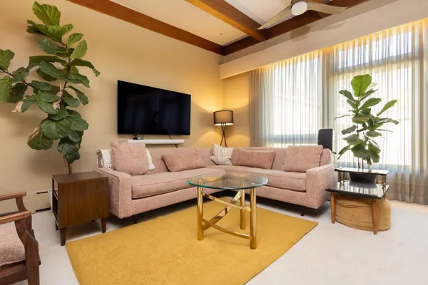 $310,000 | 635 West Summit Avenue, Fergus Falls, MN 56537