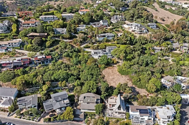 $1,695,000 | 1863 Rim Rock Canyon Road, Laguna Beach, CA 92651