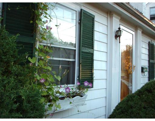 31 Arlington Road Waltham, MA 02453 - Photo 9 of 18