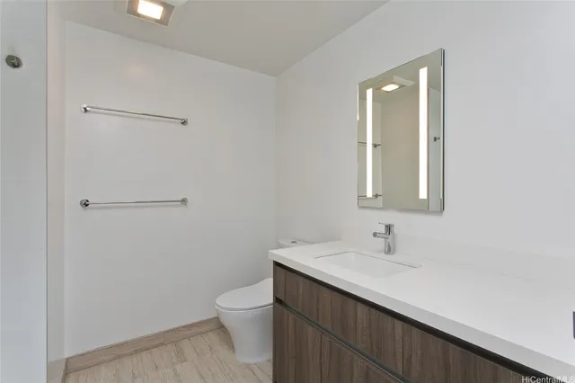 $5,300 | 1515 Liona Street, Unit 3918, Honolulu, HI 96814