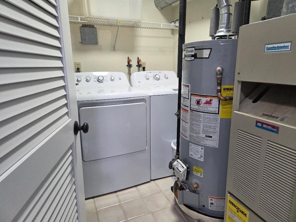 4234 North Main Street, Unit 606 Fall River, MA 02720 - Photo 14 of 15