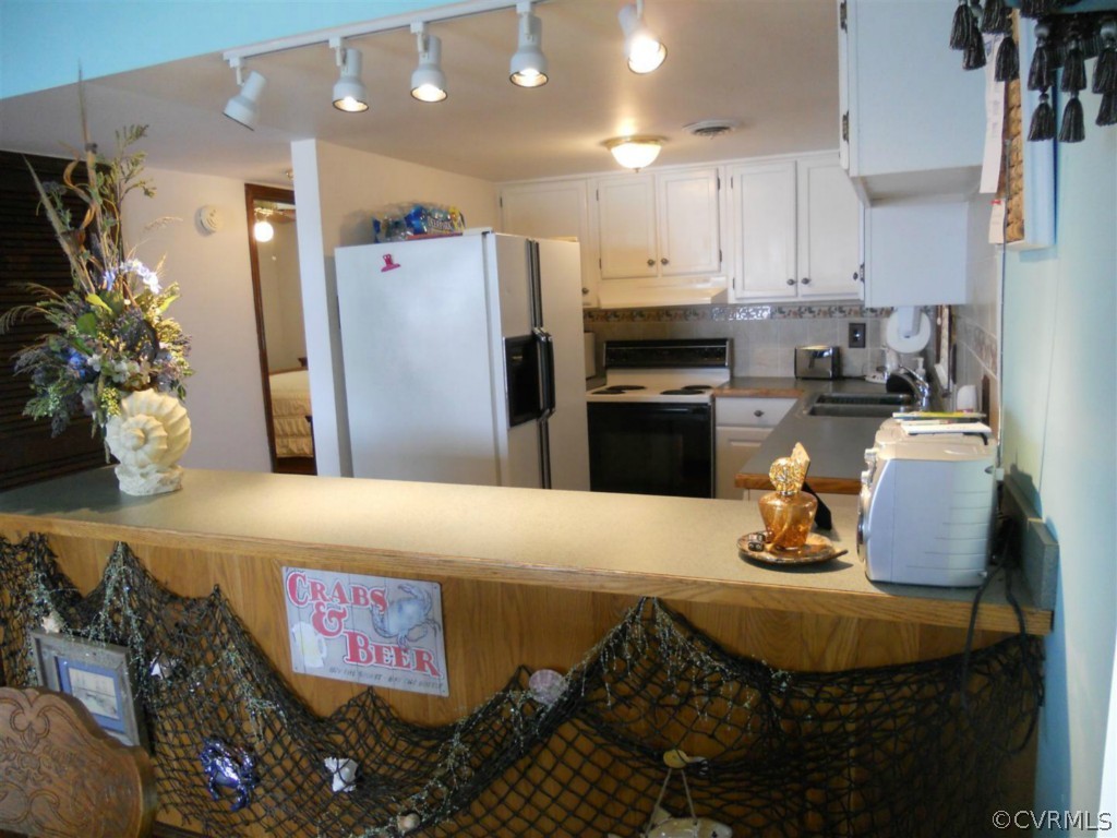 491 Shellfield Road Dunnsville, VA 22454 - Photo 8 of 24 Gallery Image 8