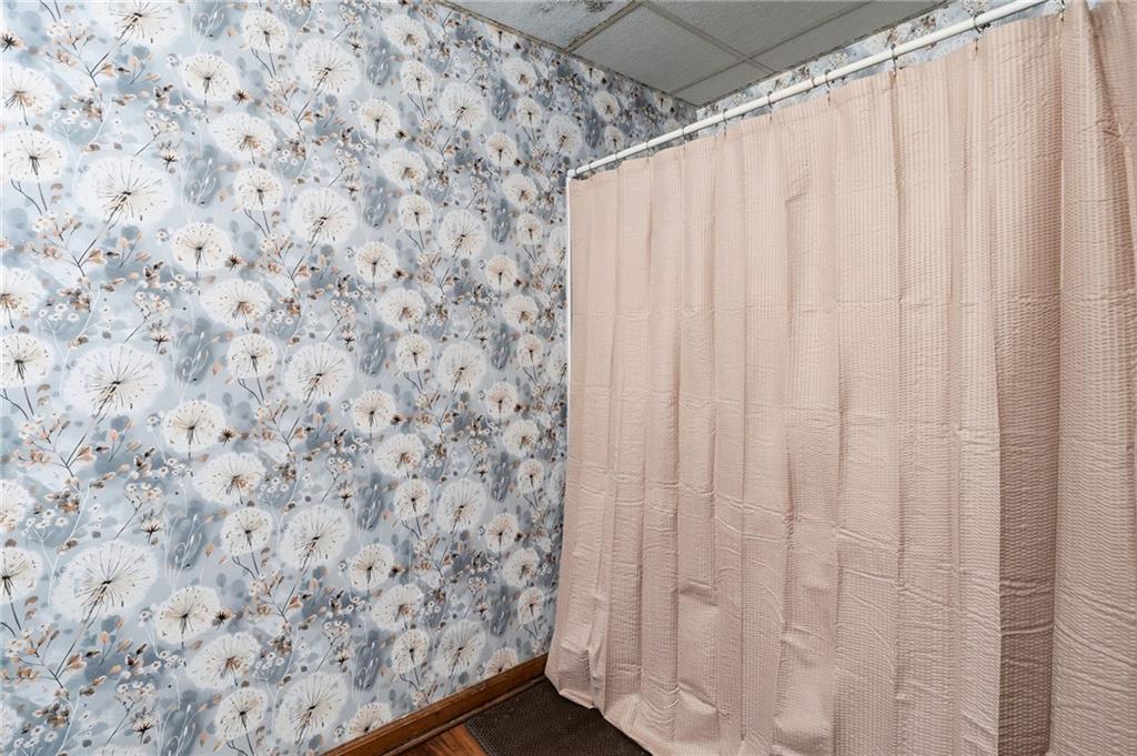 2737 John Petree Road Powder Springs, GA 30127 - Photo 42 of 55 a close up of a curtain
