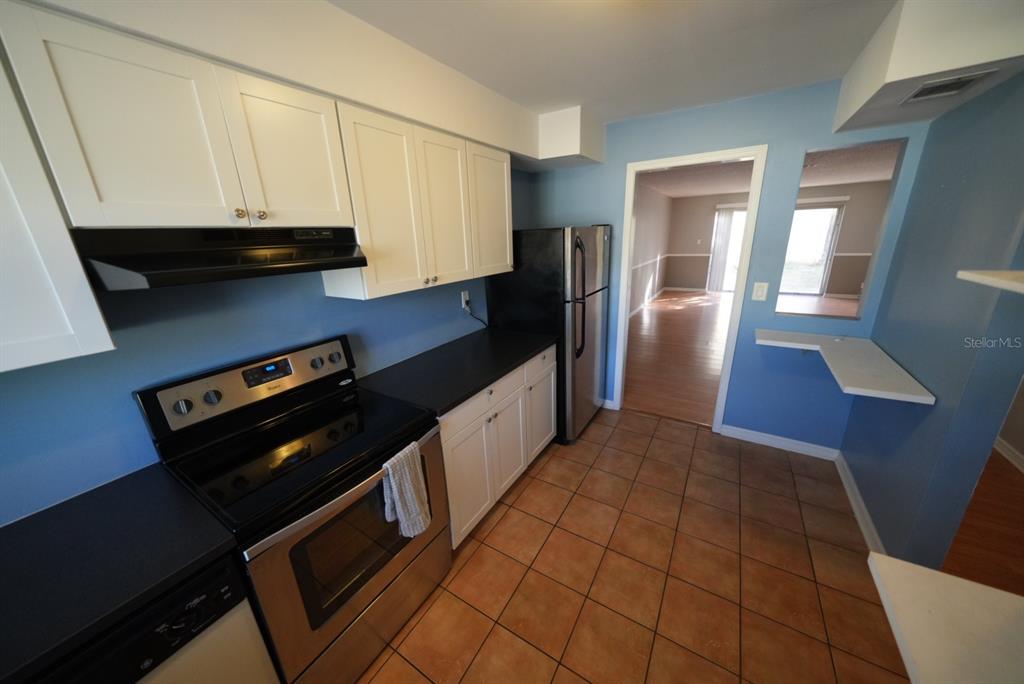 7631 Abonado Road Tampa, FL 33615 - Photo 7 of 29 Gallery Image 7