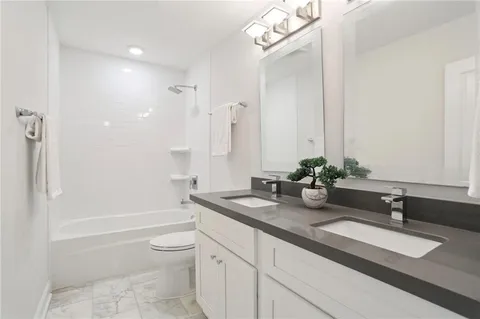 $409,000 | 4415 Tchoupitoulas Street, New Orleans, LA 70115