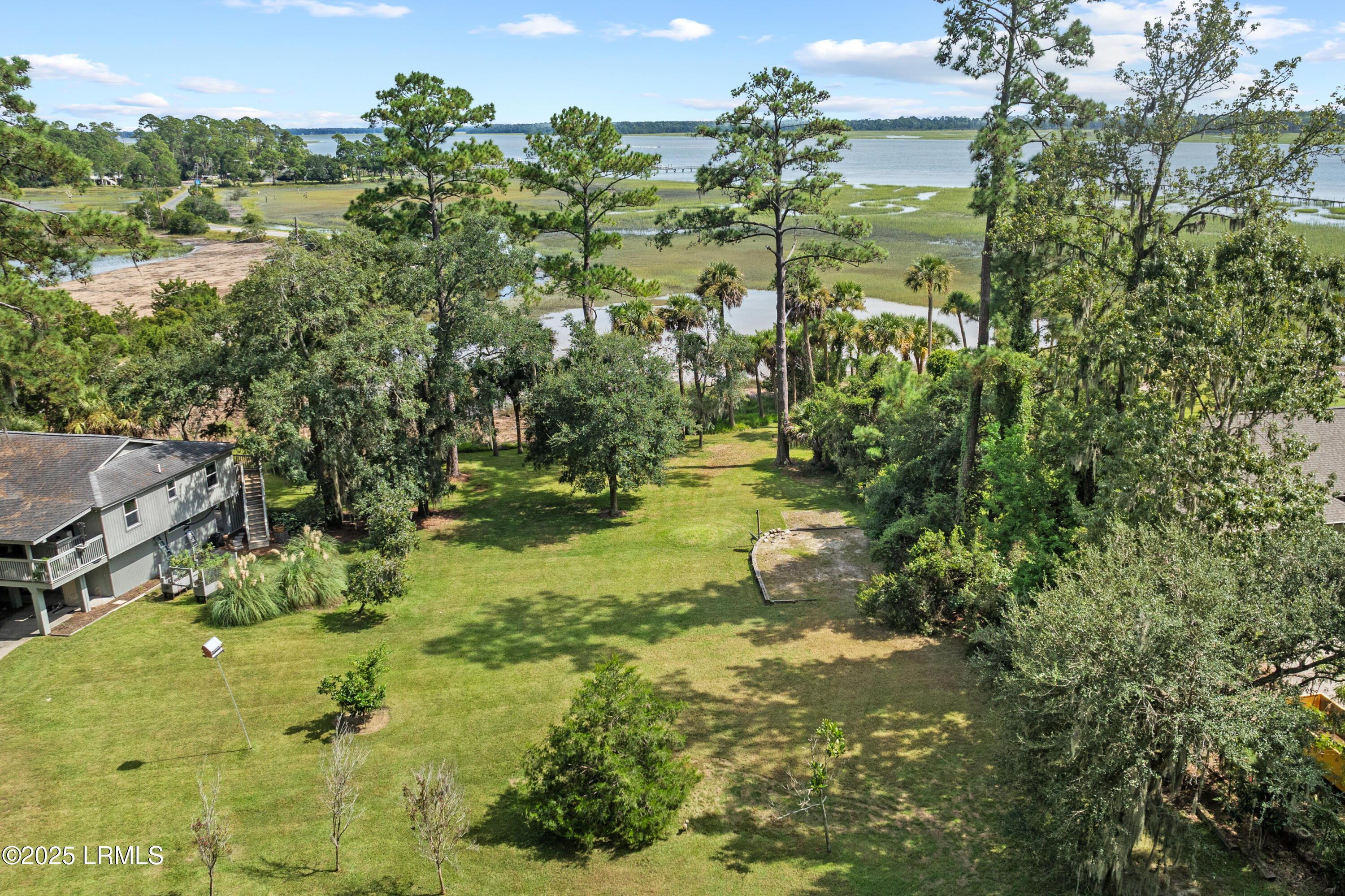 10 Pine Island Road Bluffton, SC 29910 - Photo 1 of 10 10 Pine Island Road-1