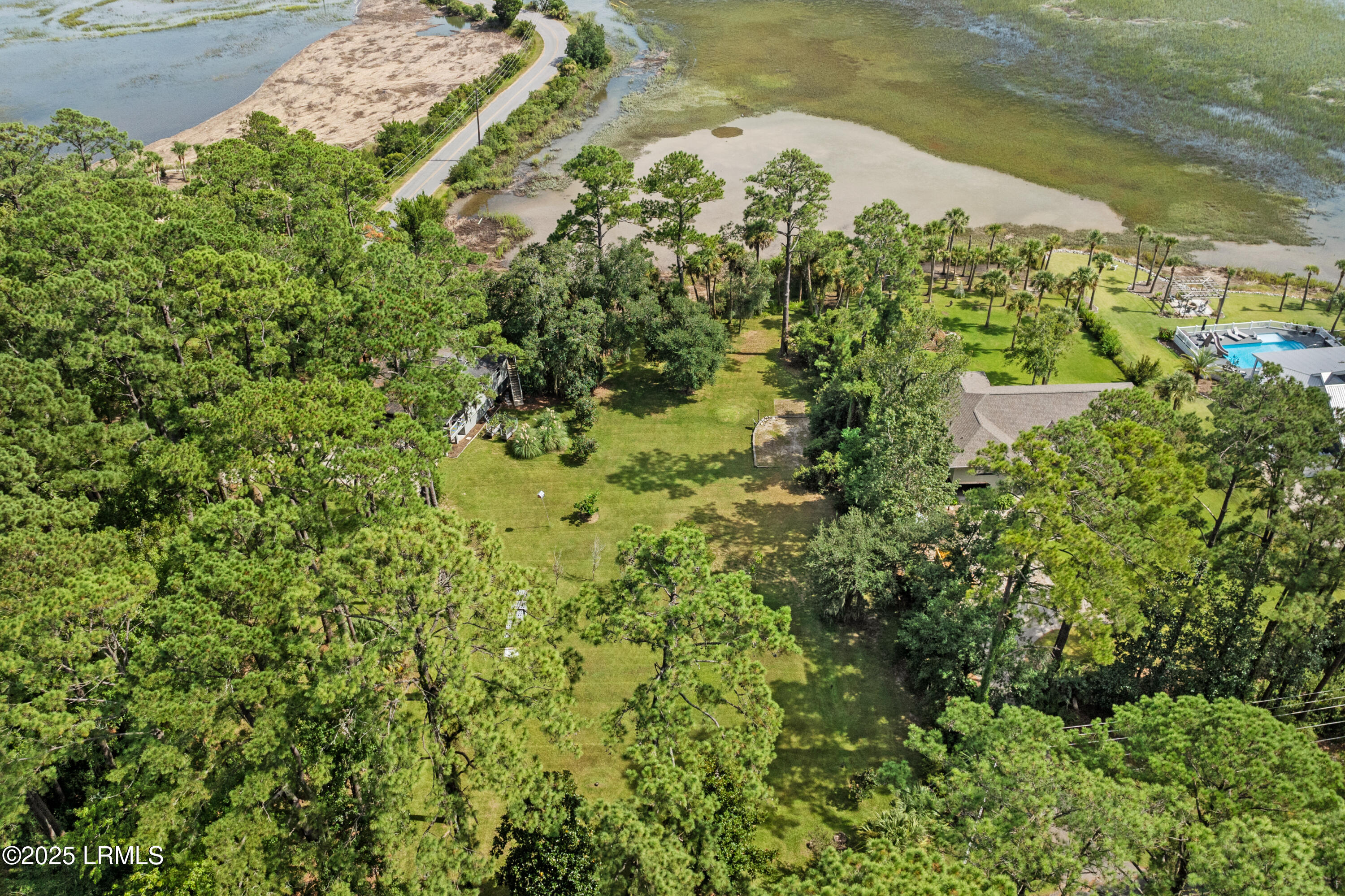 10 Pine Island Road Bluffton, SC 29910 - Photo 2 of 10 10 Pine Island Road-2