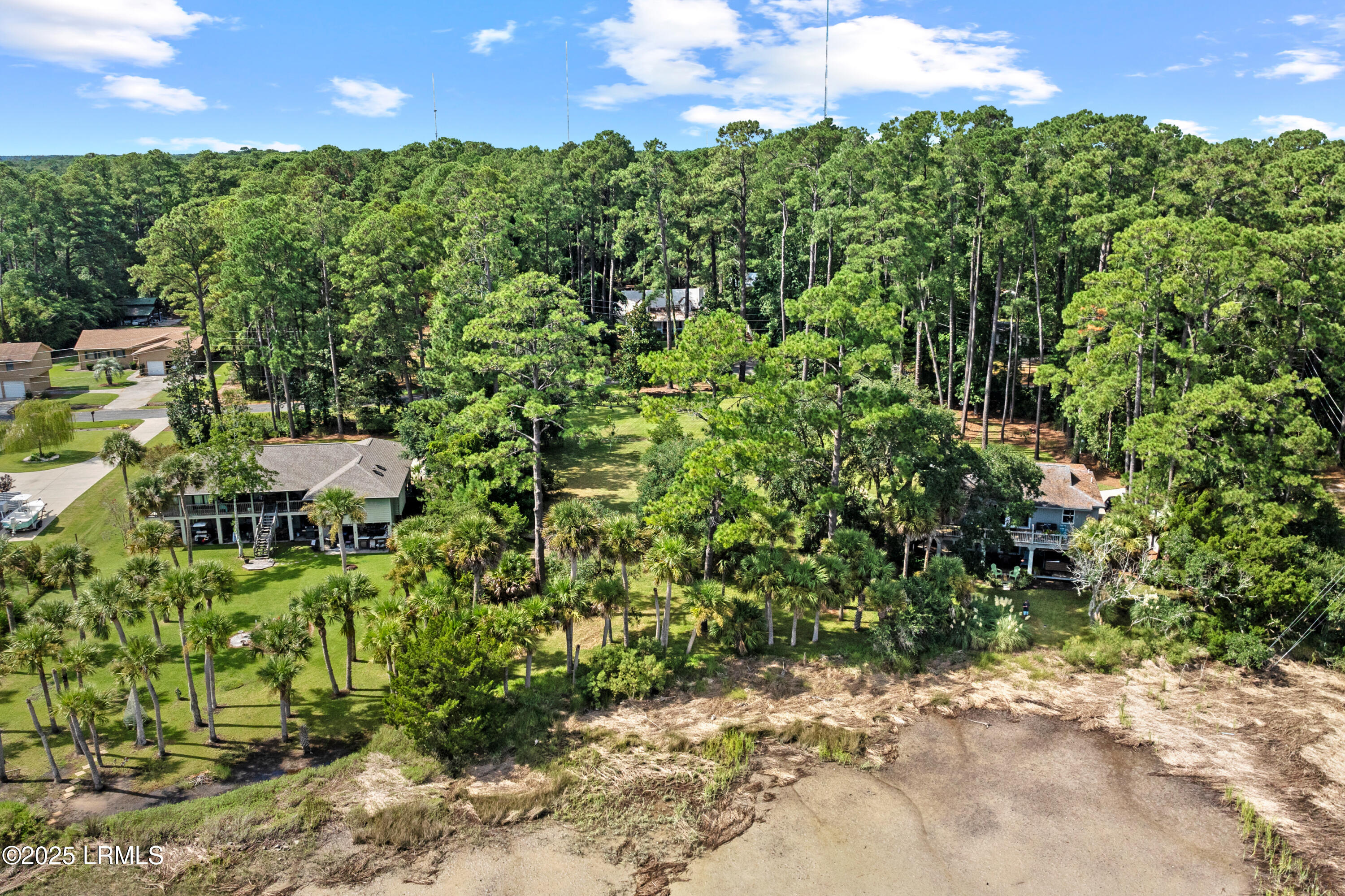 10 Pine Island Road Bluffton, SC 29910 - Photo 3 of 10 10 Pine Island Road-3