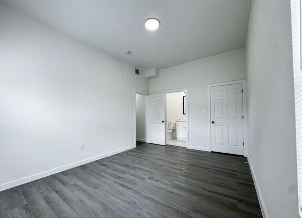 $1,690 | 328 Clearwater Street, Unit A, Houston, TX 77029