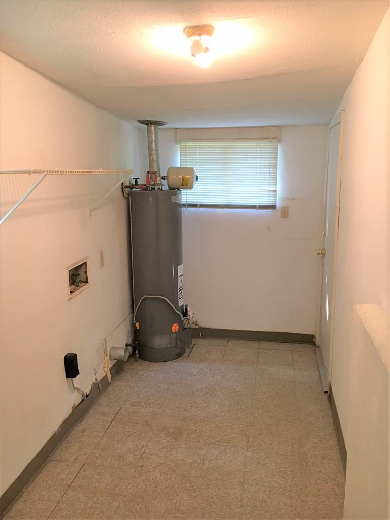 1841 Spring Circle Columbus, GA 31904 - Photo 13 of 15 LAUNDRY