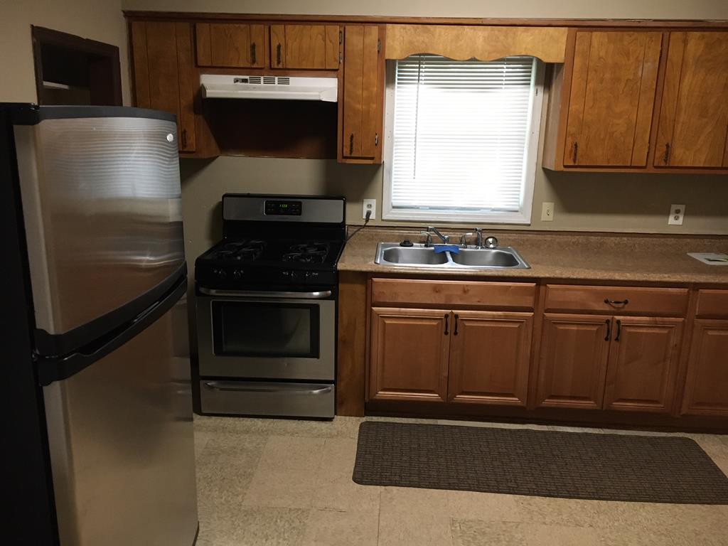 1841 Spring Circle Columbus, GA 31904 - Photo 8 of 15 KITCHEN
