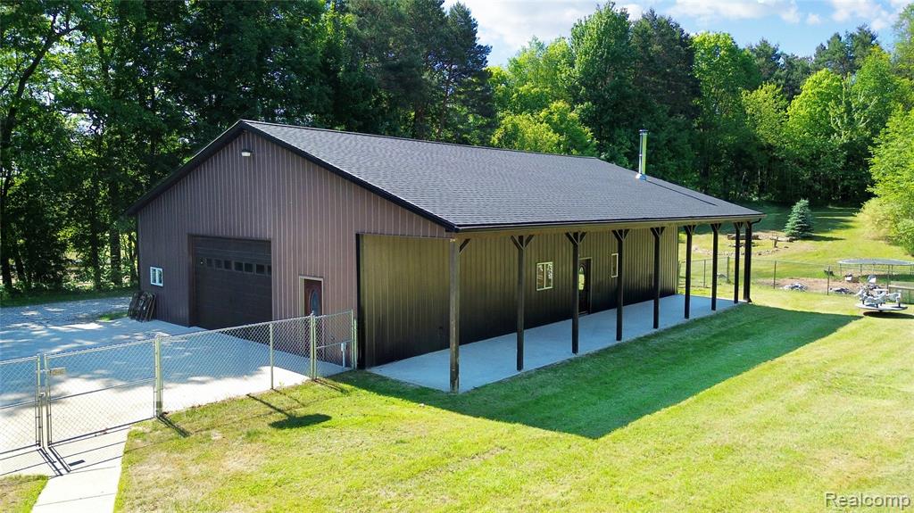 5298 Clear Lake Road North Branch, MI 48461 - Photo 23 of 44