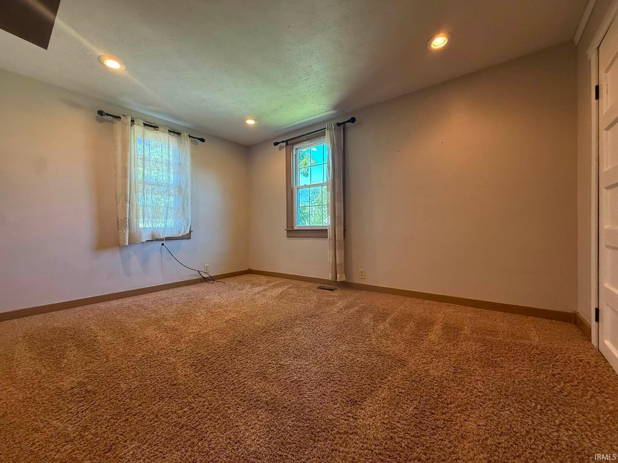 204 State Street Oaktown, IN 47561 - Photo 14 of 37