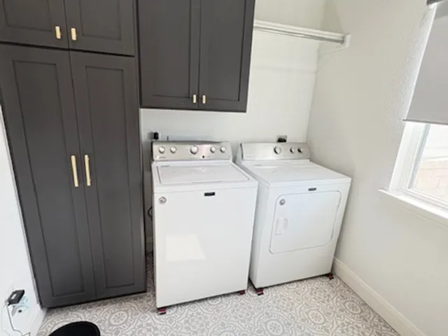 $599,000 | 109 West Medium Meadow Drive, Lytle, TX 78052