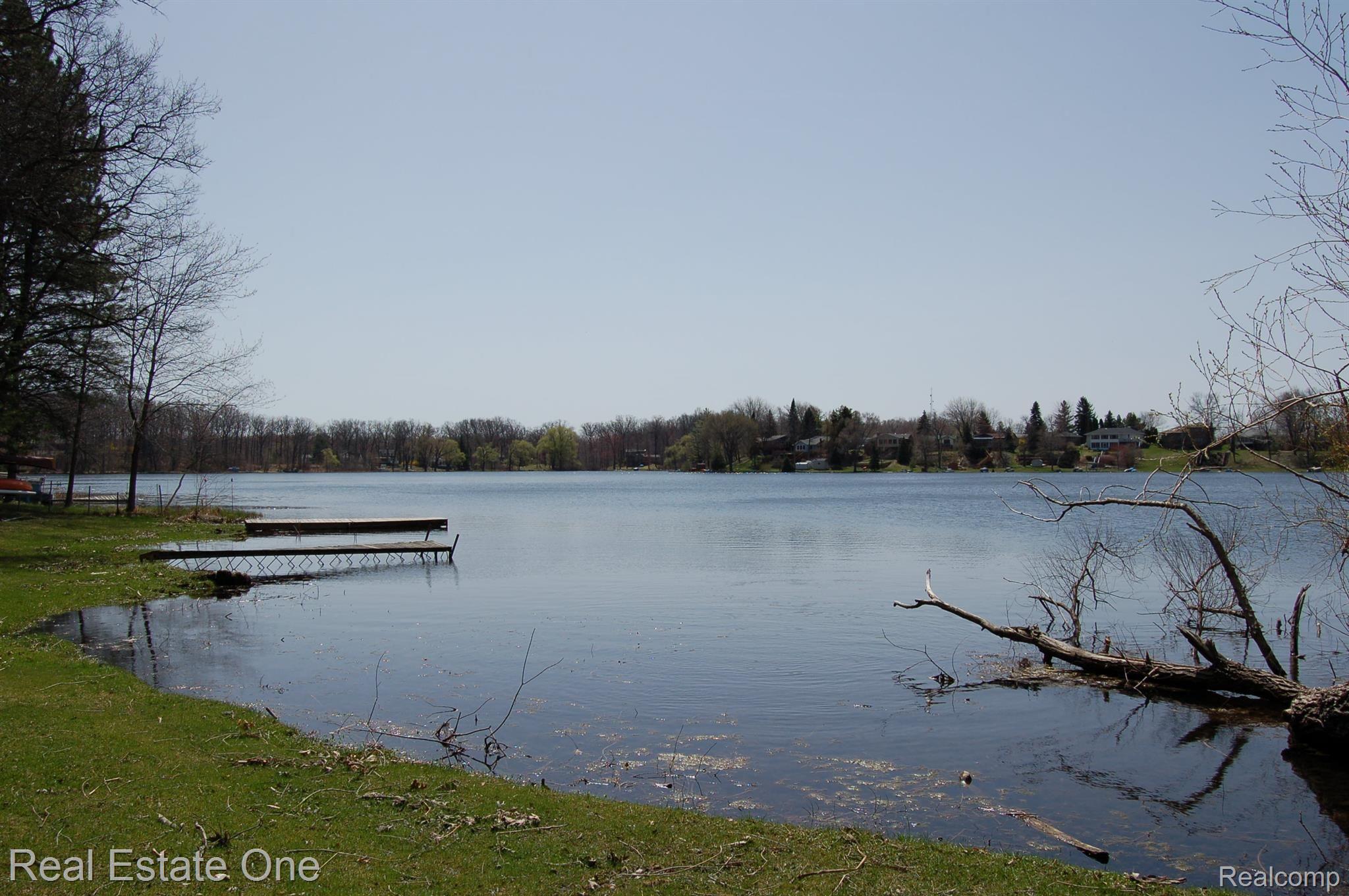 2124 Bone Road Holly, MI 48442 - Photo 1 of 1 2.8 Acre Lakefront Home!