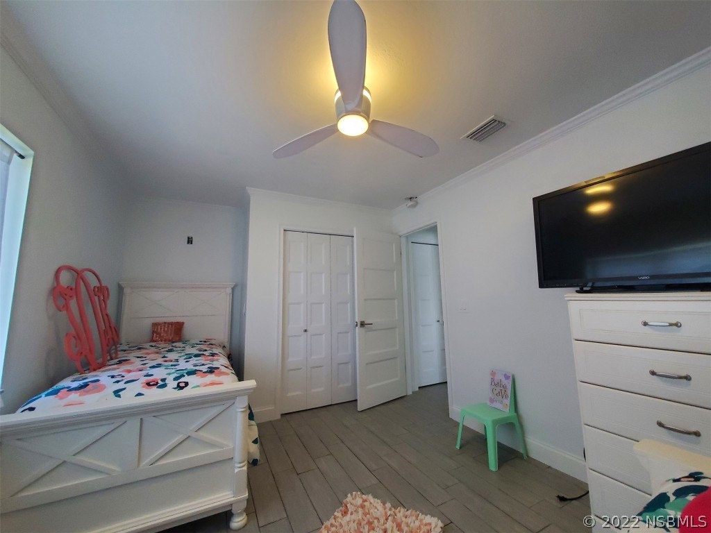186 Hibiscus Road Edgewater, FL 32141 - Photo 9 of 25 Gallery Image 9