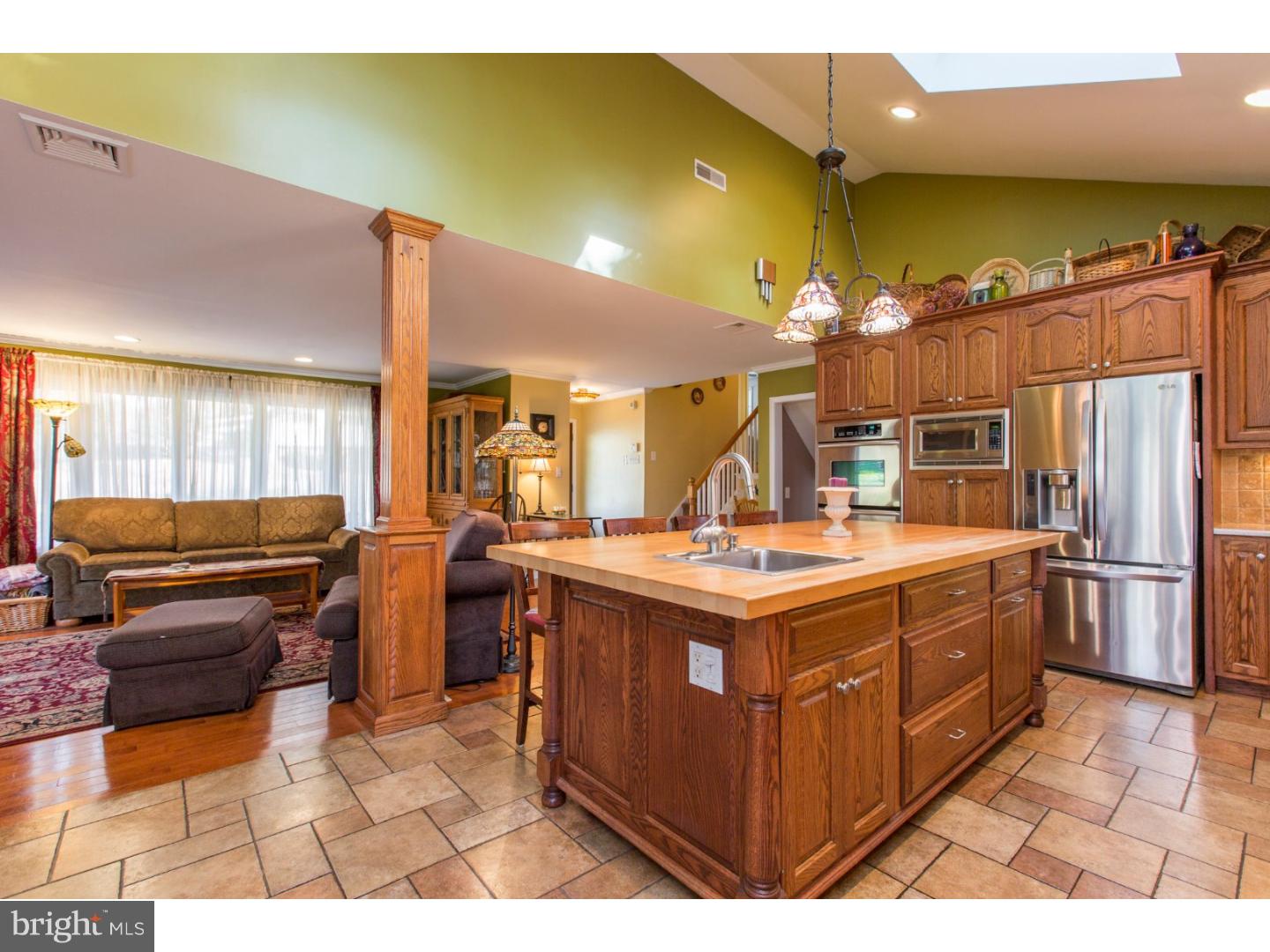 1004 Beverly Road Jenkintown, PA 19046 - Photo 12 of 25 Kitchen