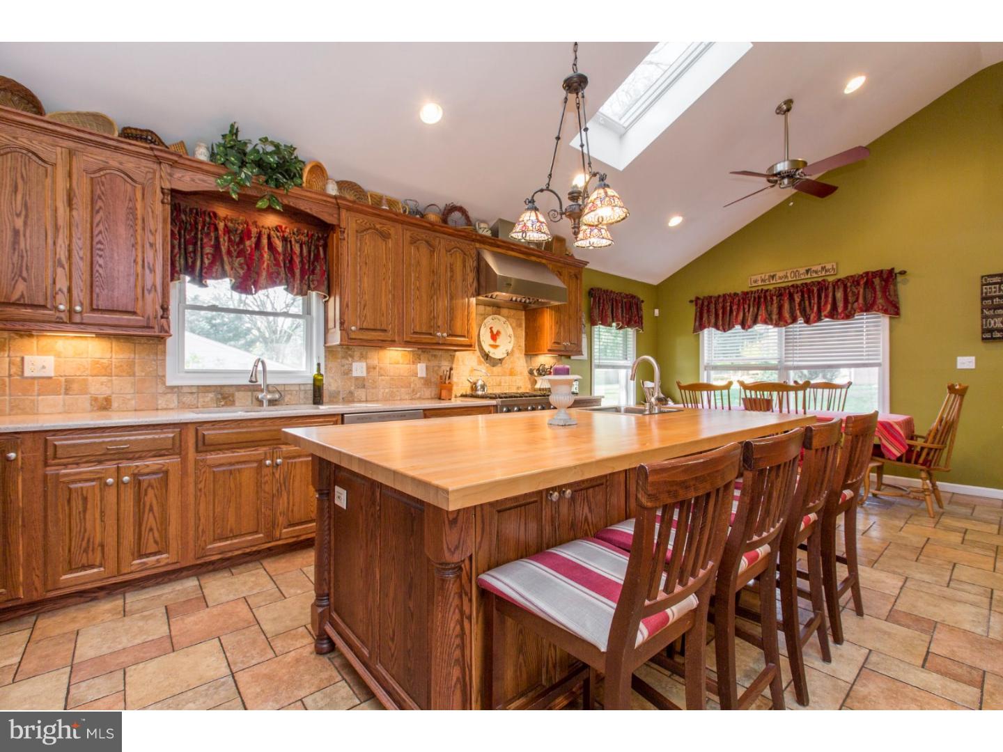 1004 Beverly Road Jenkintown, PA 19046 - Photo 13 of 25 Kitchen