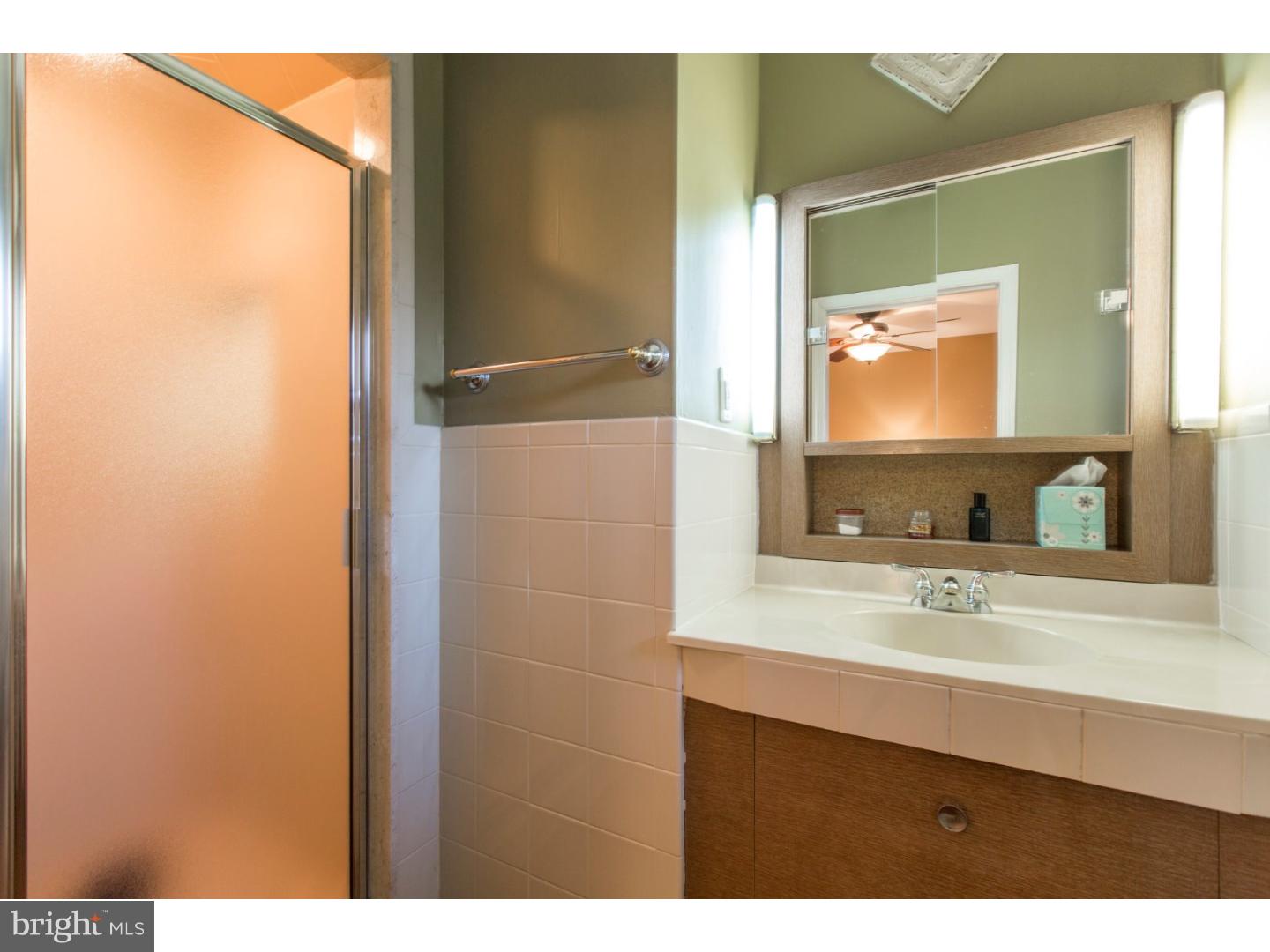 1004 Beverly Road Jenkintown, PA 19046 - Photo 18 of 25 Master Bathroom