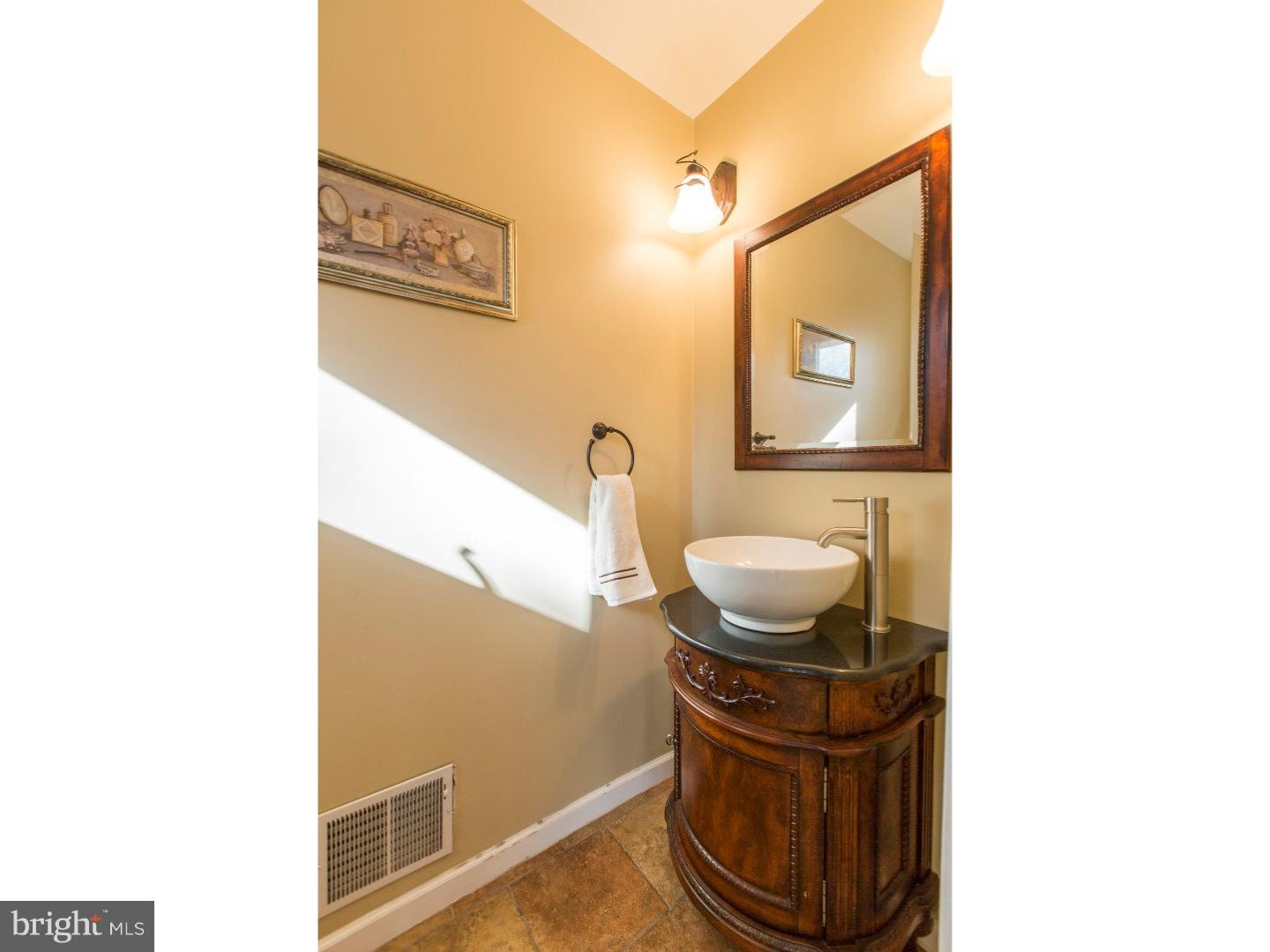 1004 Beverly Road Jenkintown, PA 19046 - Photo 23 of 25 Half Bath