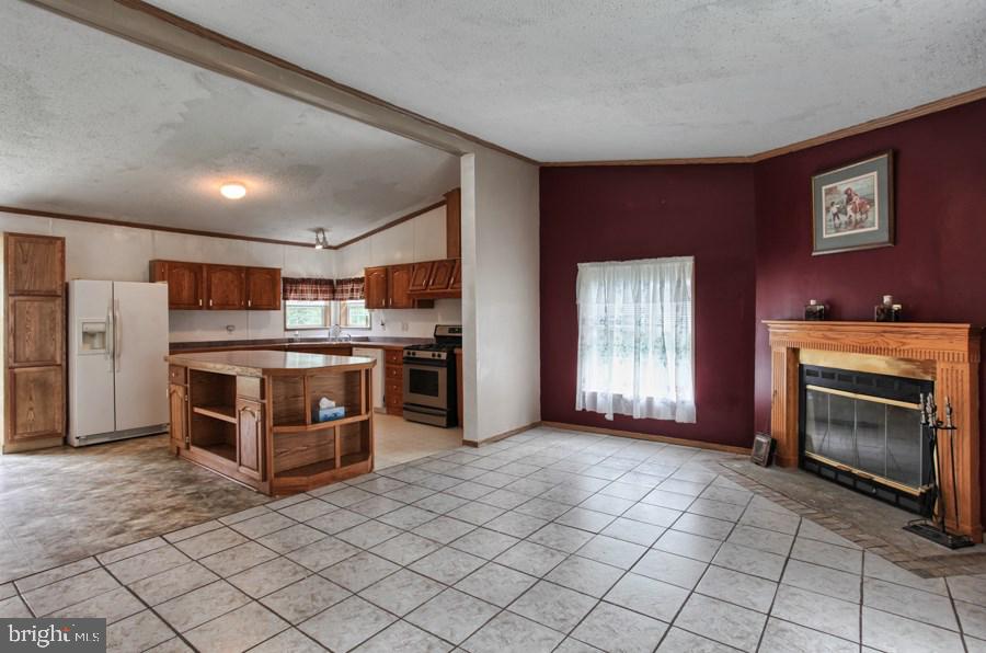 7506 Spring Road New Bloomfield, PA 17068 - Photo 5 of 23 Gallery Image 5