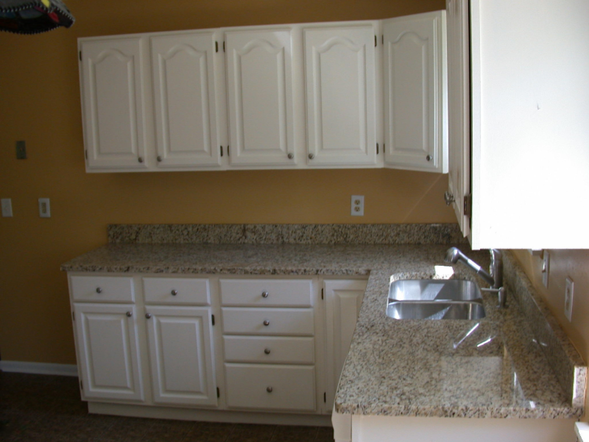 3112 Nichols Road Kalamazoo, MI 49004 - Photo 5 of 15 kitchen 2