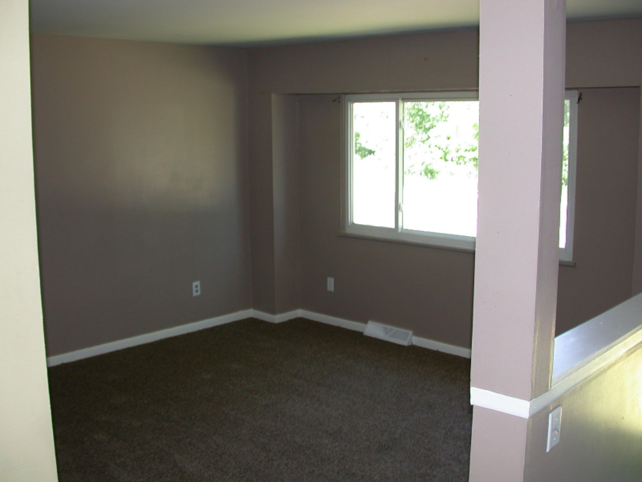 3112 Nichols Road Kalamazoo, MI 49004 - Photo 7 of 15 living room