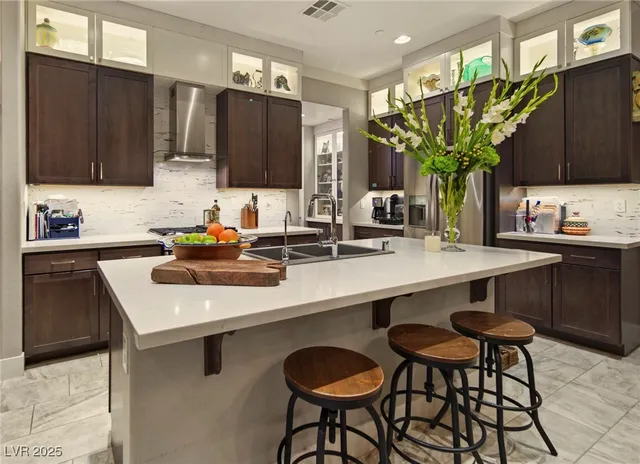 $599,000 | 5677 Garriga Drive, Las Vegas, NV 89135