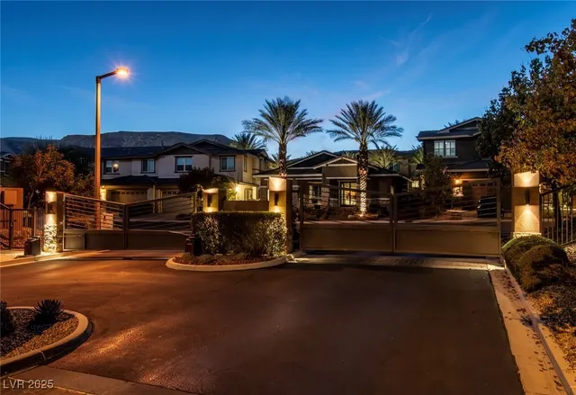 $599,000 | 5677 Garriga Drive, Las Vegas, NV 89135