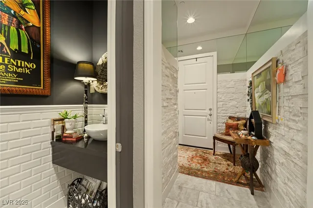 $599,000 | 5677 Garriga Drive, Las Vegas, NV 89135