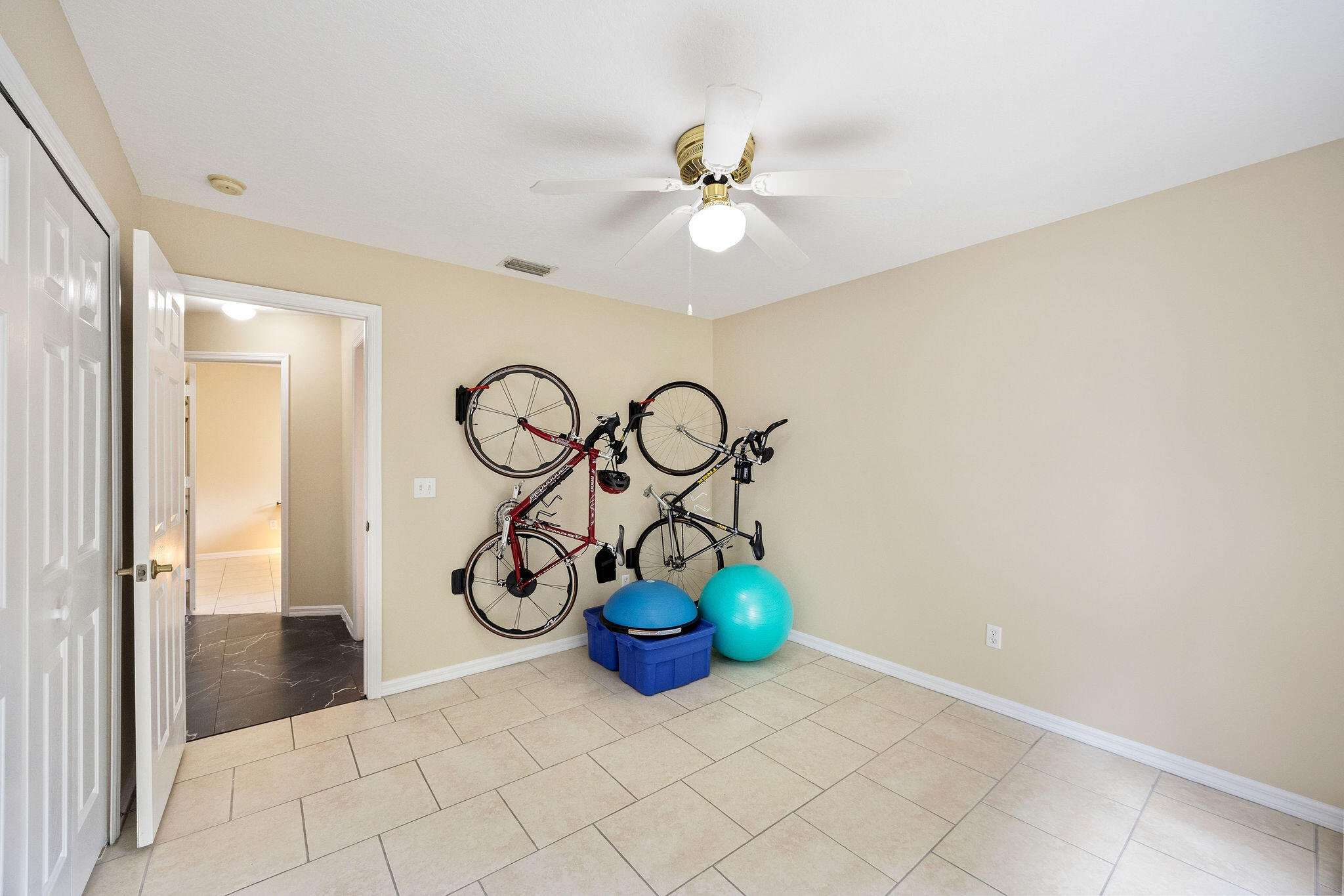 720 Bayfront Terrace Sebastian, FL 32958 - Photo 23 of 33 a view of an entryway with wooden floor